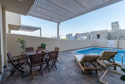 Image de Elmara Luxury Villa 2 - Next to the Beach