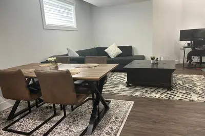 Image de Spacious & Cozy 2 bedroom Suite