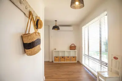 Image de Saltbush Stay - Coastal Retreat in West Beach