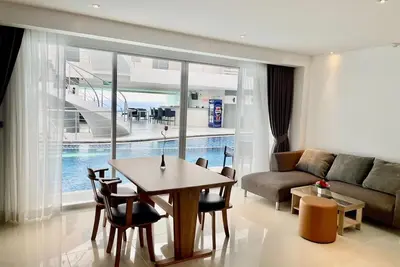 Image de B12a Accès piscine vue partielle sur la mer 2 chambres 1 salle de bain Karon