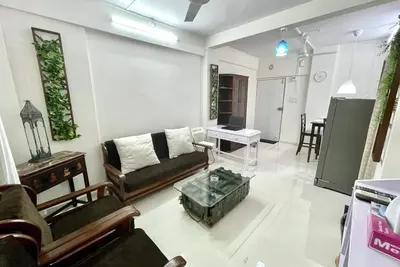 Image de Seabird -1 Bhk Ground floor-Carter rd- Bandra west