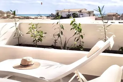 Image de Stylish Lagoon Paradise Apartment