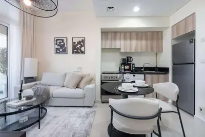 Image de Tranquil 1br Hideaway in Damac Hills!