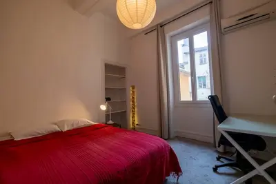 Spacieux appartement Vieux Nice