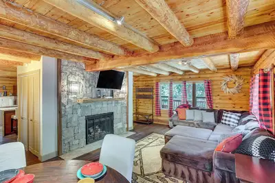 Image de Cabin ~ 1 Mi to Lake Gregory & Hiking!