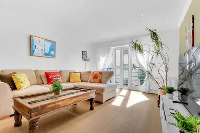 Image de Golden Sunset House Free Parking | By My Getaways