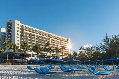 Image de Enjoy Direct Beach Access at 4 Charming Ocean View Suites at Needham's Point