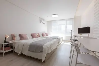 Image de 33-1 [2Queen +1 S-Single] Mirae stay \"New Open\" Coex