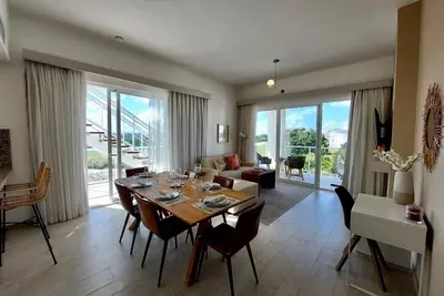 Image de Golf & Lake View Oasis •Private Jacuzzi •Hard Rock