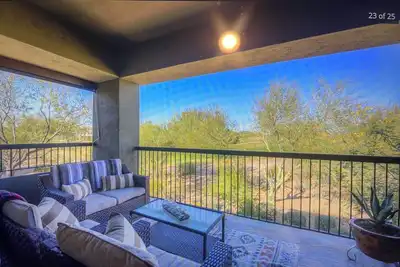 Image de Southwestern Charming  3 bdrm. condo in  Bella Monte development in Desert Ridge