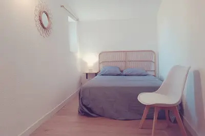 Image de La citadine, P2 de charme Centre Écusson, wifi