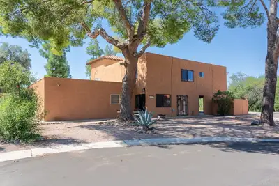 Image de Tucson Oasis: Rustic Retreat in Quiet Cul-de-Sac