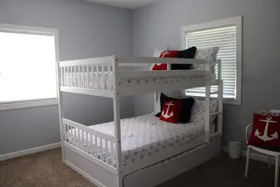 Image de Charming 3-bedroom house: Winona Lake Front