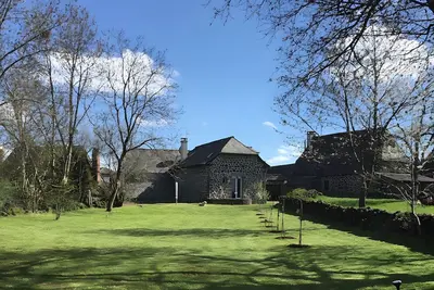 Image de Authenticité & Confort dans la Grange Charmalex avec Vue Campagne