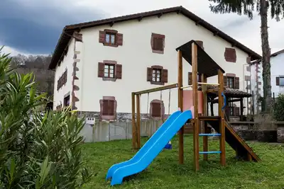 Image de Maison de campagne \"Matxingonea 1\" avec vue sur les montagnes, jardin privé et Wi-Fi