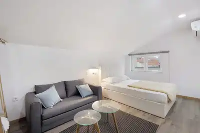 Image de Chambre 'Al Katekero - Quarto 203' avec balcon, Wi-Fi et climatisation