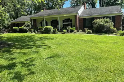 Image de Mom's Space A place that has you in mind. See Your  Story Section for details.