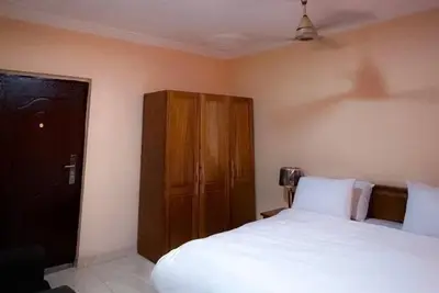 Image de Accra-5Bedroom-3Bathroom-PrivateParking