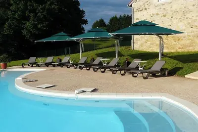 Image de Homerez - Villa spacieuse avec piscine privée au Vigan 350 m²