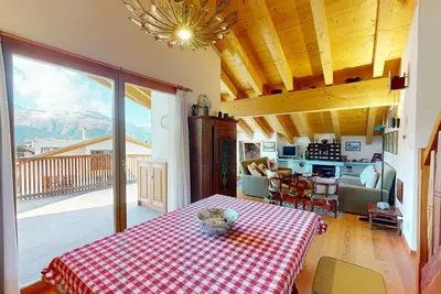 Beautiful holiday house in a quiet location in sunny Pontresina.