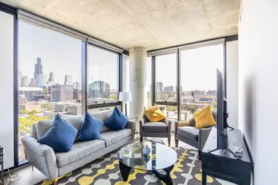 Image de Bright & Modern 2br: Perfect City Escape
