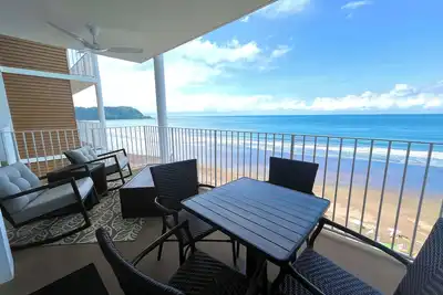 Image de New Front Row Oceanfront at Pacific Point w/Gym\n\n