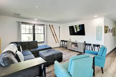 Image de Just Like Home | New! Hot Tub, Fire Pit