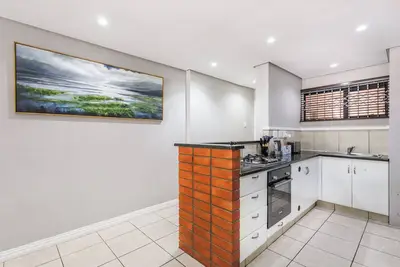 Image de Modern Umhlanga Apartment w Balcony and Rooftop Pool