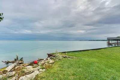 Image de Walk to Lake St Clair - Michigan Getaway!