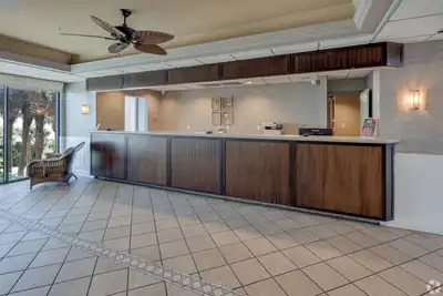 Image de Queen Studio at Sandcastle South Beachfront with Oceanfront views!