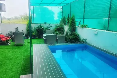 Image de Bungalow with Swimming pool n pool table 4 bedrooms Ac, WiFi, Mohali Chandigarh