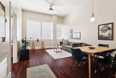 Image de Nola Heights Condo: 1br Tranquility