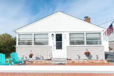 Image de Charming 2-bedroom cottage at fabulous Seabrook Beach with breathtaking sunsets!