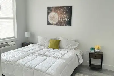 Image de Charming 2-bedroom apartment in fabulous Bayonne with WiFi, Ac, fitness room