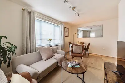 Image de Trendy 2br Apartment inc. Parking - Cowley, Oxford - Pass the Keys