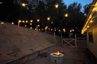 Image de Stunning Yosemite and bass lake house!