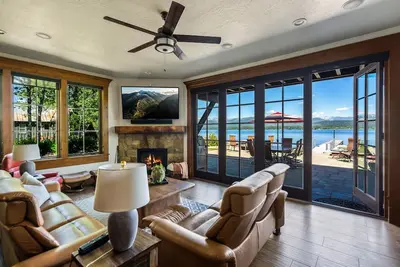 Image de Payette Lakefront Home w/Pvt Dock Near Shore Lodge