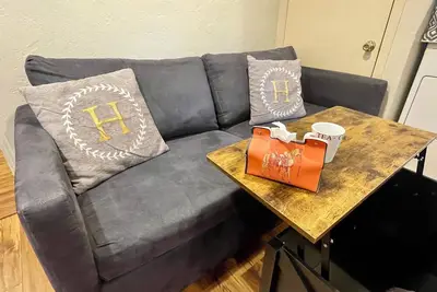 Image de Cozy 1 bedroom 1 bathroom in prime Sunnyvale with WiFi, Ac, kitchen in redwoods