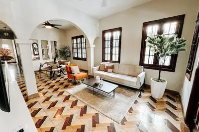 Casa Colon | Colonial Spacious House in Condado