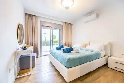 Image de Complexe Christine - Proche de la plage, piscine partagée