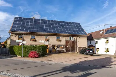 Image de Petite maison 'Schwarzwald - Ferienhaus In' avec terrasse privée et Wi-Fi
