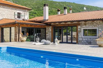 Image de Maison de vacances privée avec Wifi, piscine privée, climatisation, Tv, terrasse, vue panoramique