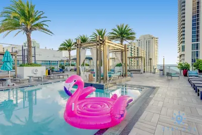 Image de 3br Apartment with Views and Complementary Parking