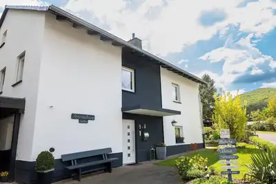 Image de Cozy vacation apartment at the Edersee, one of the most beautiful regions in Germany!