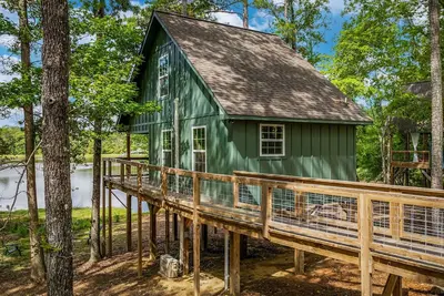 Image de The Green Treehouse at Little River Treehouses