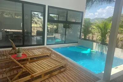 Image de Stunning 3 Br 2. 5 Bath House With Private Pool in Buena Vista, Samara