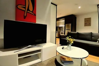 Image de Chic Urban Getaway–Two 3br Apartments in Rose Lane