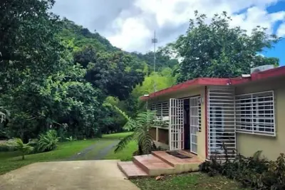 Image de Villa del Rio in Hacienda Monte Rey\n\n