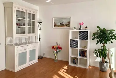 Image de Charming Sunny 100m2 Entire Apartment with 2 bedrooms