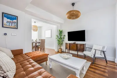 Image de Charming Southsea Family Home | Pass The Keys